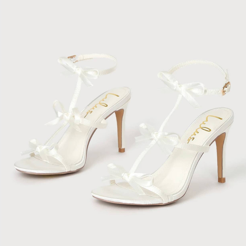 Lulus Reelaine White Satin Bow Ankle Strap Sandals NWT Size 8